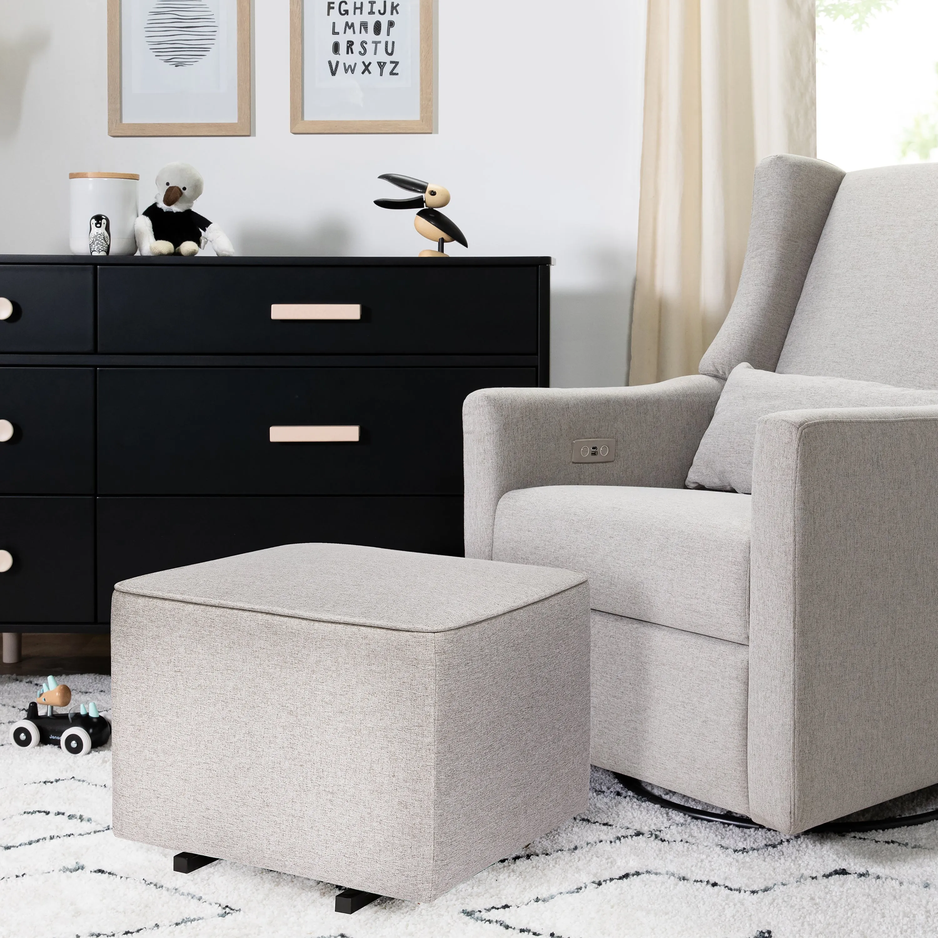 Babyletto Kiwi Gliding Ottoman in Eco-Performance Fabric