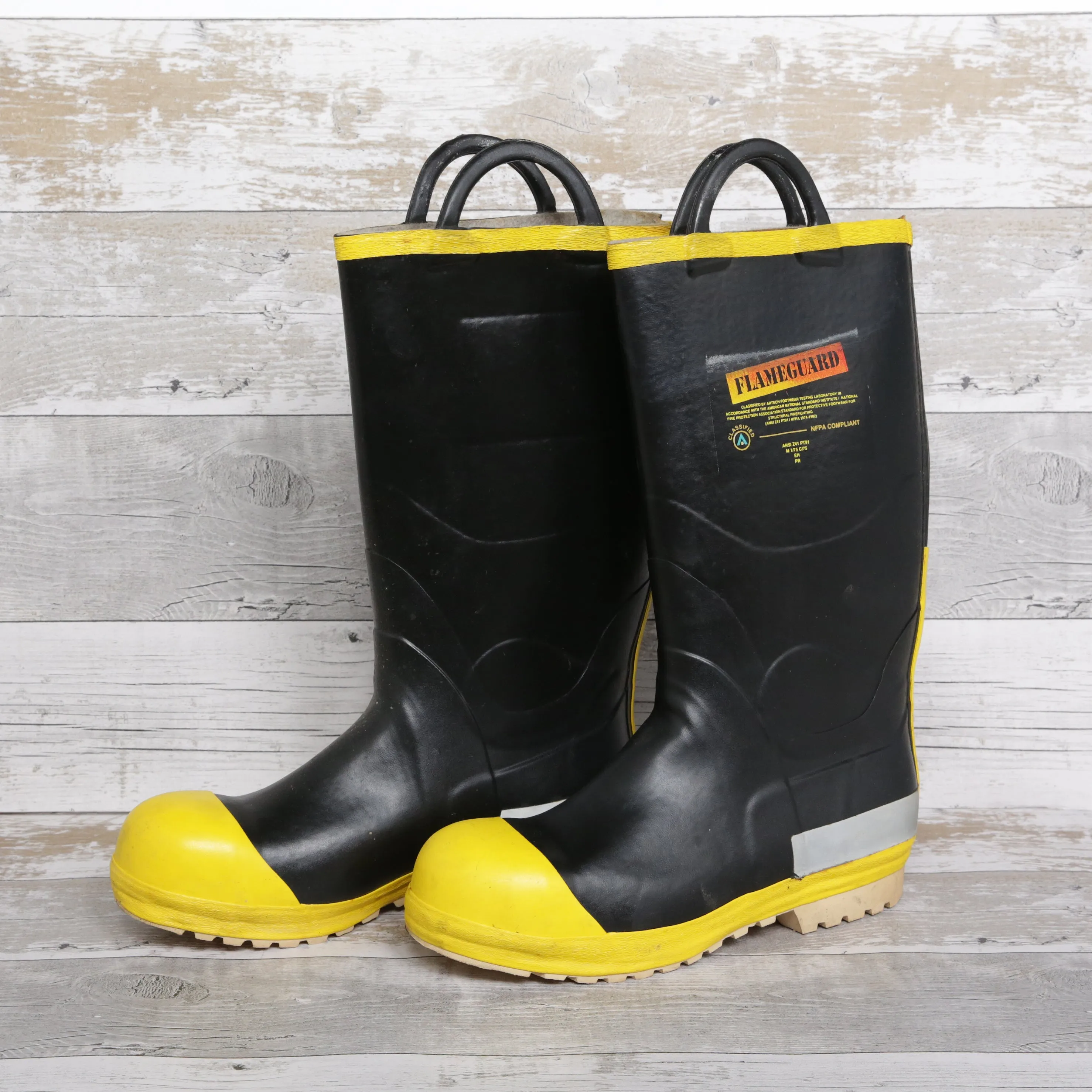 De-Branded Flameguard Safety Wellington Boots UK13