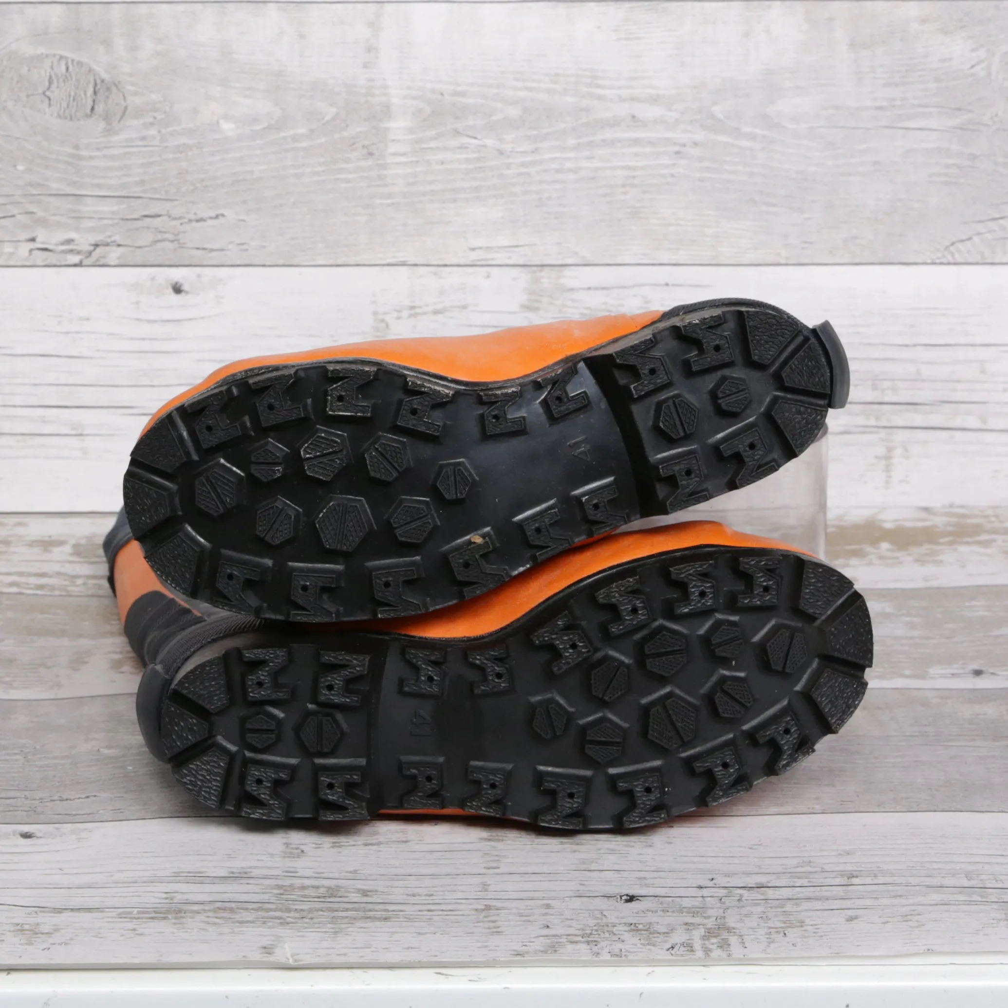 De-Branded Steel Toe Cap Chainsaw Class 3 Wellington Boots UK7.5