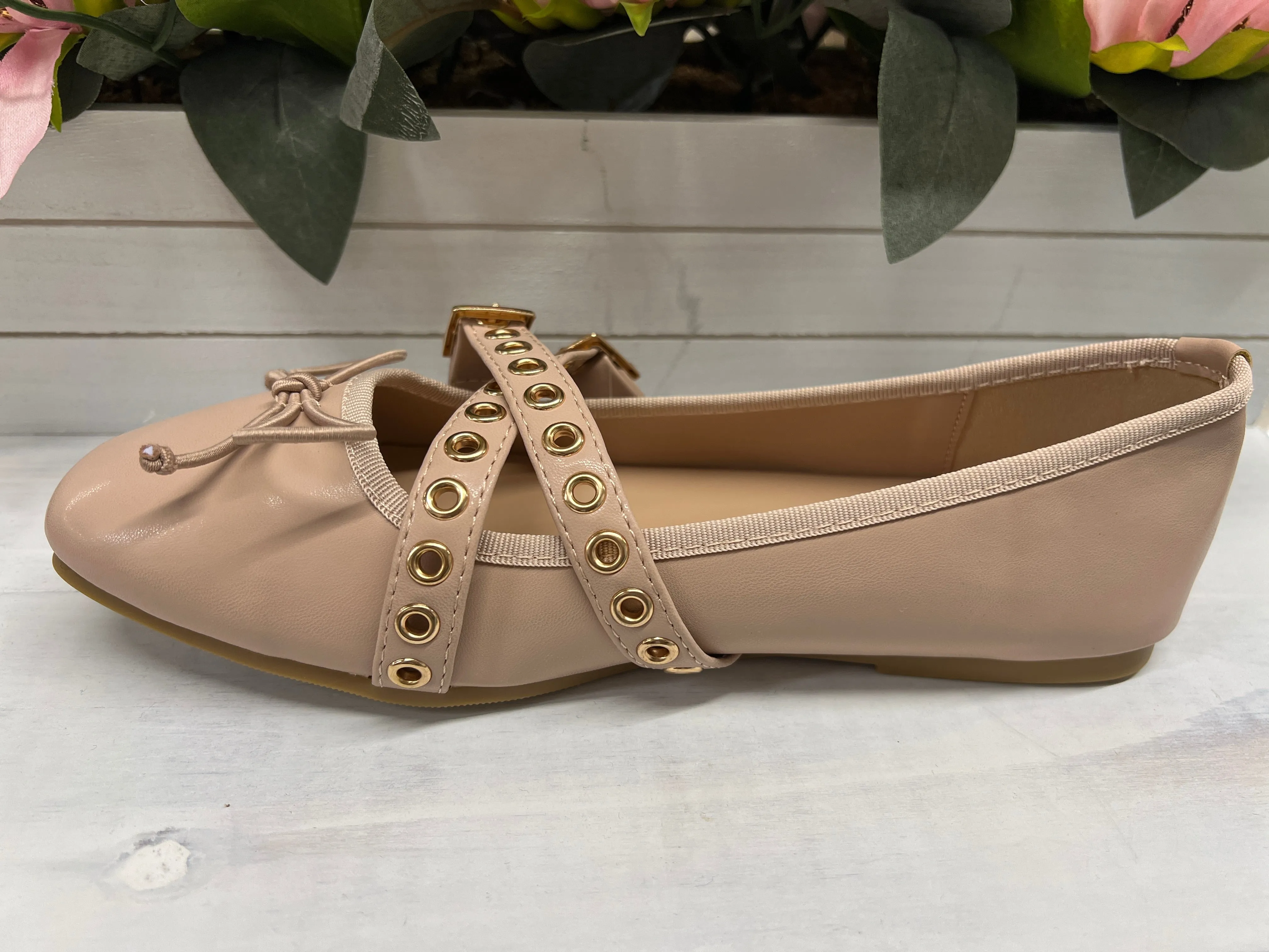 Nude Crossover Ballet Flats