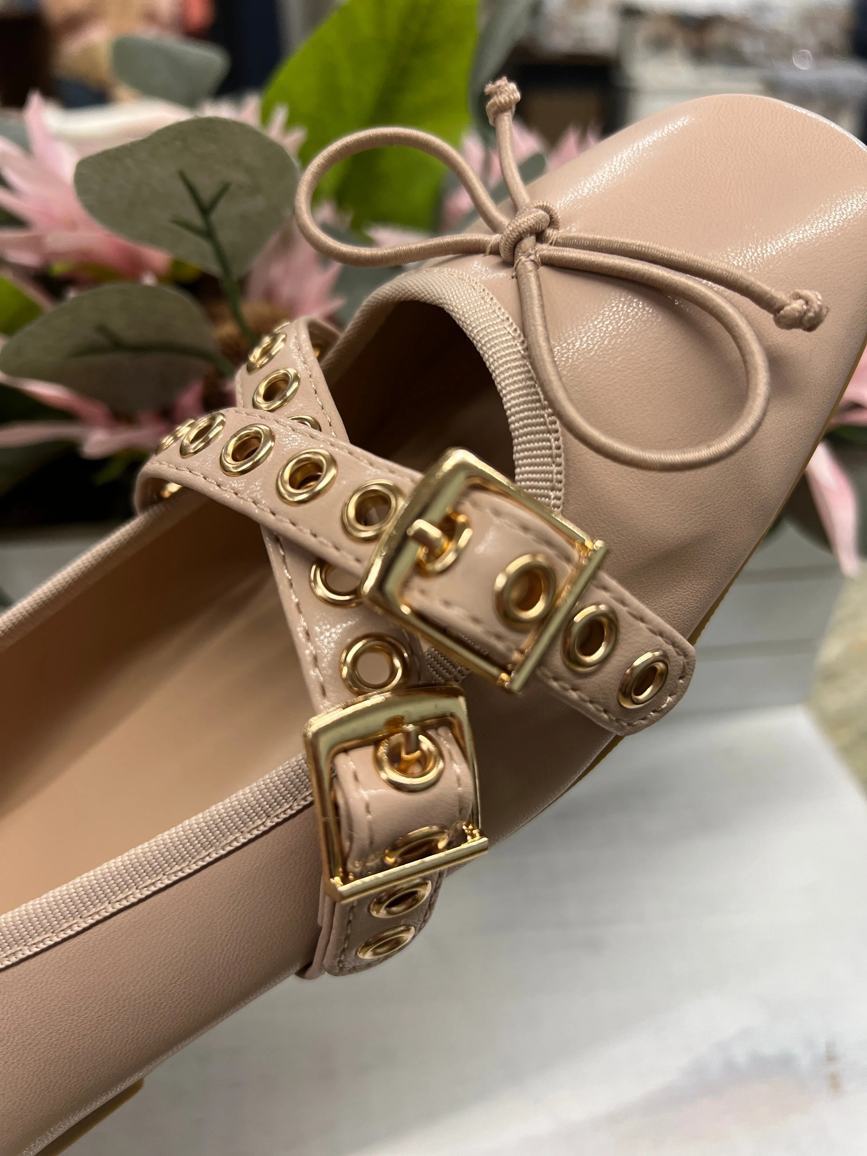 Nude Crossover Ballet Flats
