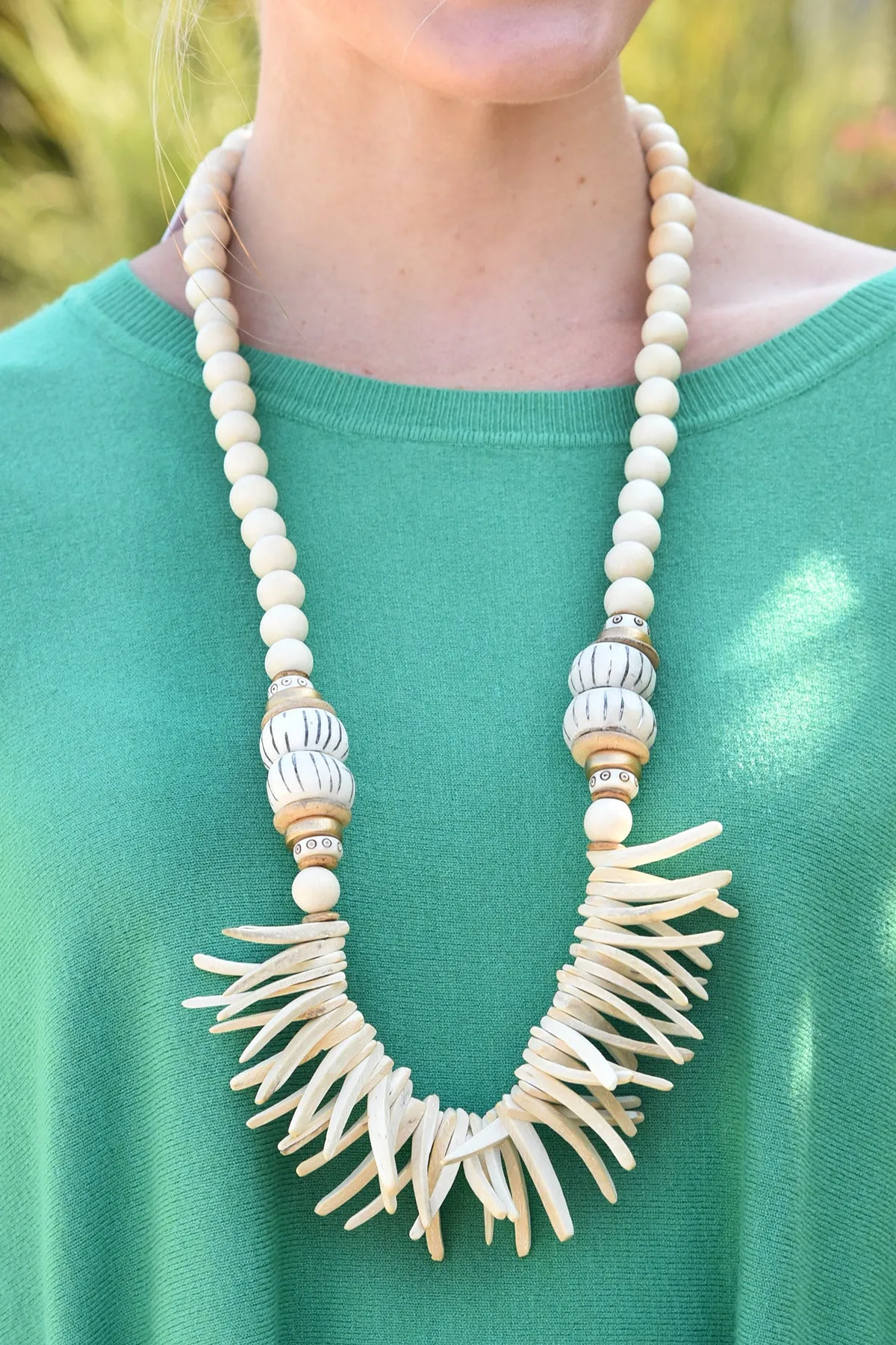 THE AVA NECKLACE